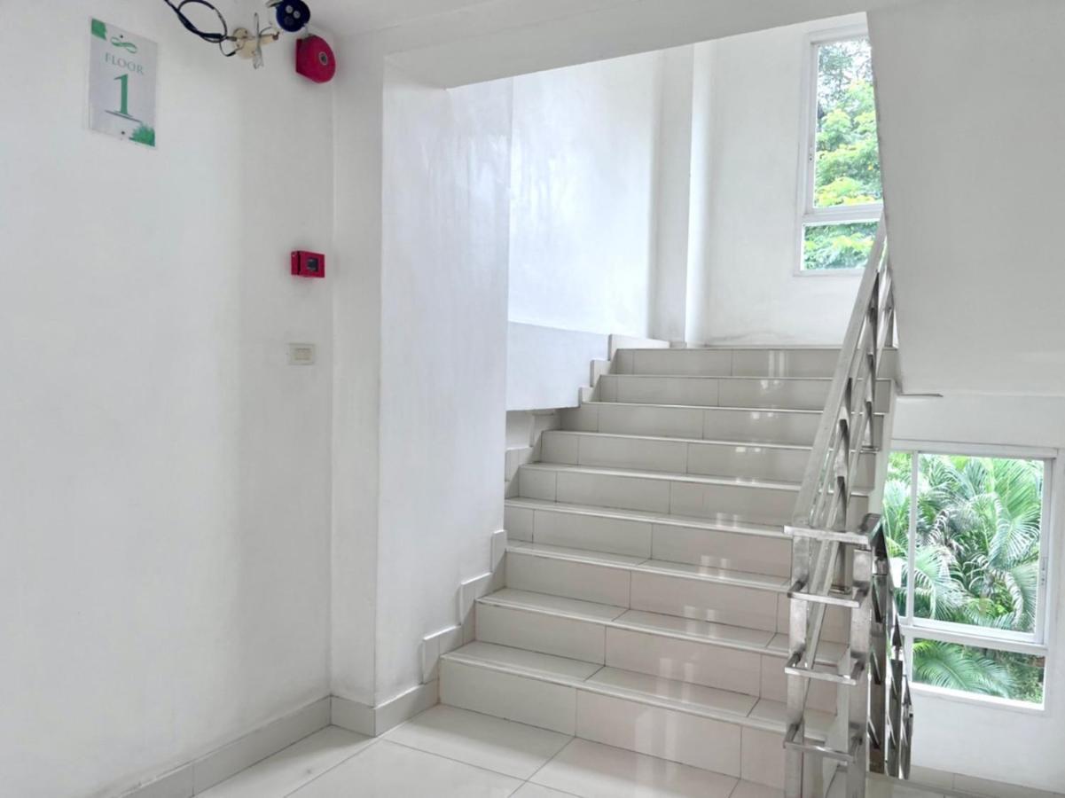 בנגקוק 8 Residence מראה חיצוני תמונה